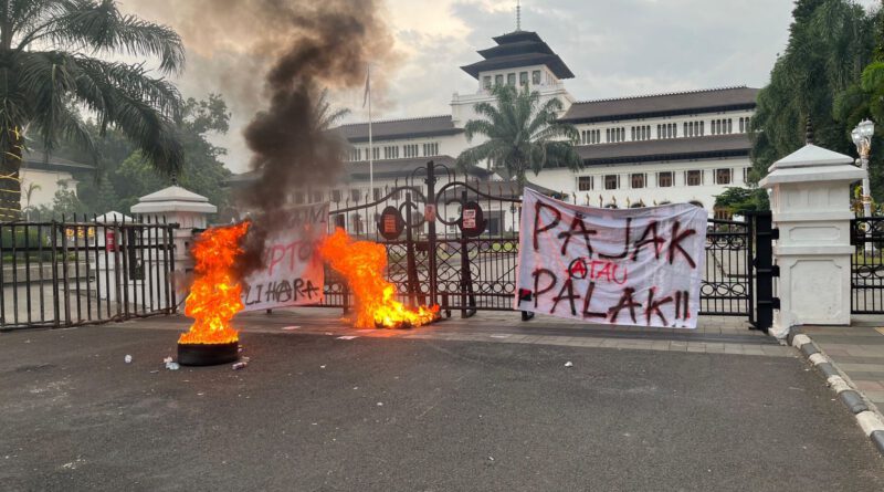 Mahasiswa Bandung Suarakan Kekecewaan: Soroti Kriminalitas, Infrastruktur, dan Ekonomi